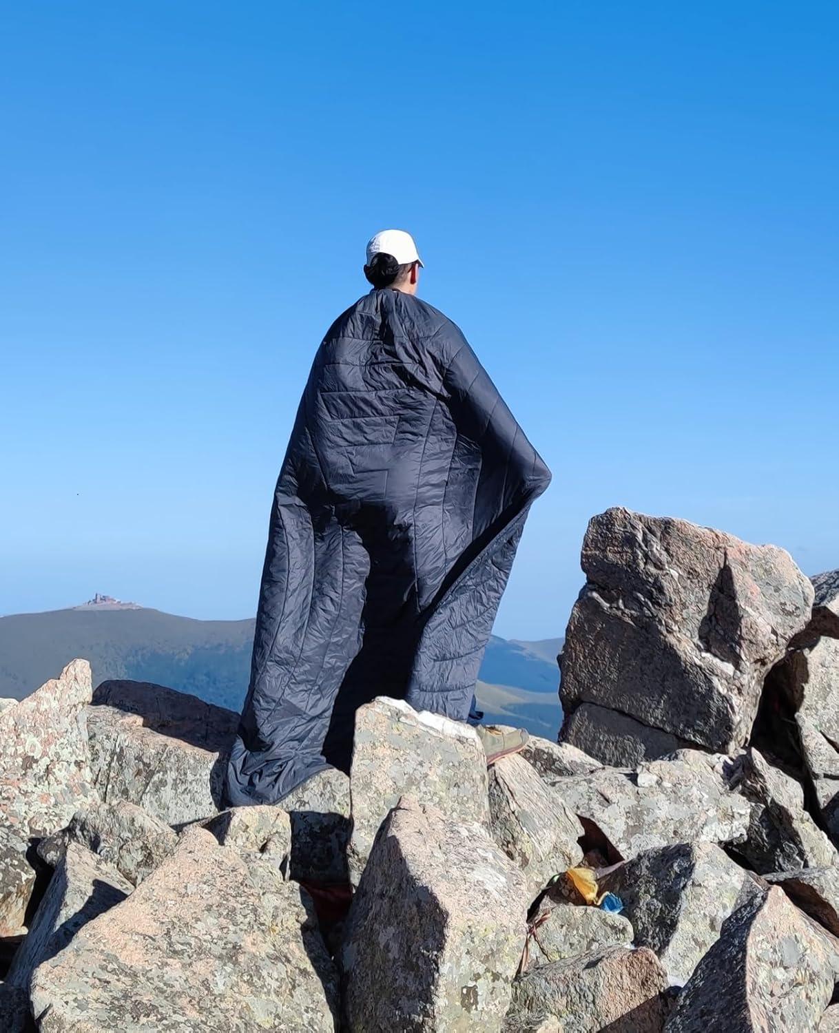 image:imageiClimb 3M Thinsulate Insulation Warm Camping Blanket Ultralight CompactDark Grey