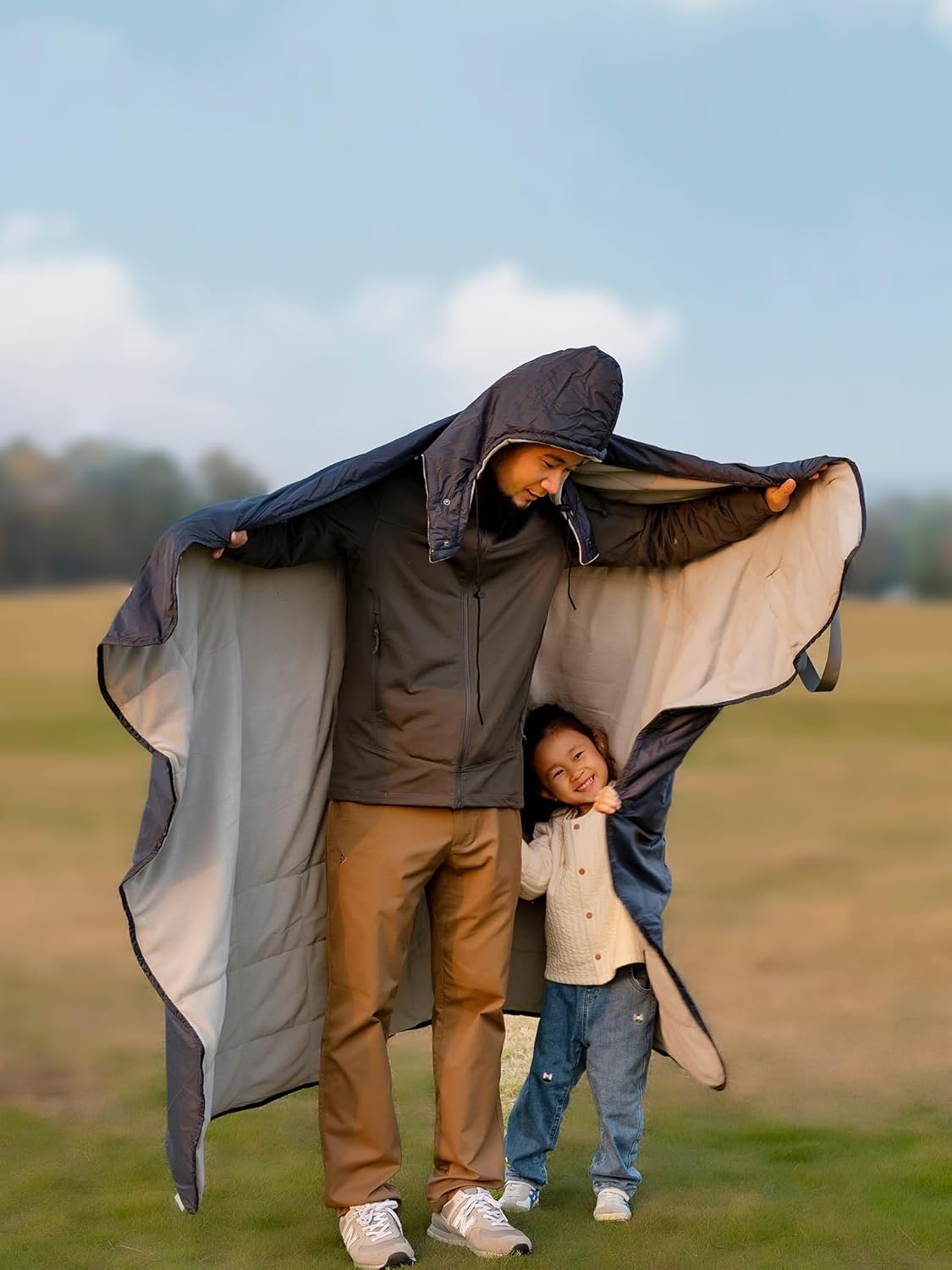 image:imageiClimb Heated Waterproof Camping Stadium Blanket with Hood and 5V 10000mAh Battery Pack All Season Outdoor Indoor BlueBlue